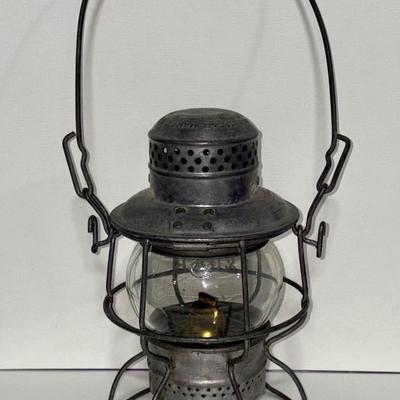 Railroad - Baltimore & Ohio B&O Railroad Lantern W/Etched Glass Globe