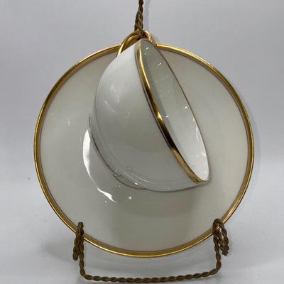 Railroad - Chicago, Milwaukee, & St. Paul Railway Haviland Limoges Cup & Saucer in Olympian Pattern