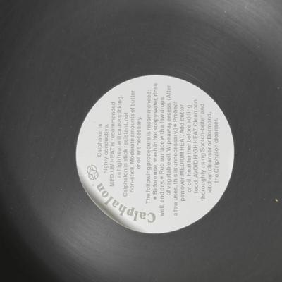 Brand New Calaphalon 7" Omelette frying pan G1307HC with new hot pad GREAT GIFT IDEA!