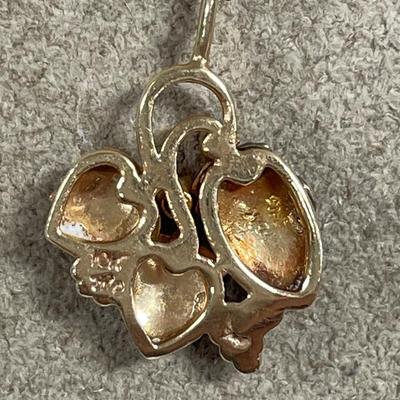BHG leaf with diamond pendant