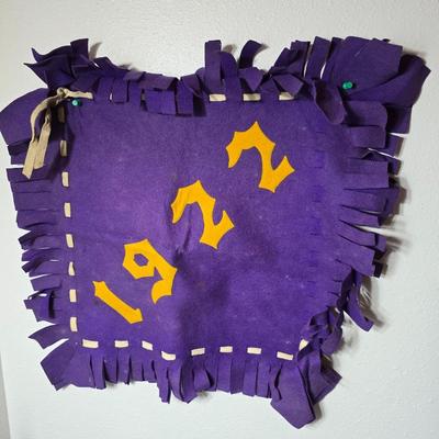 Antique Vintage Leather hand tooled Art Nouveau Deco purse - 1940s navy crocheted popcorn purse -belt - Handcrafted textiles and more