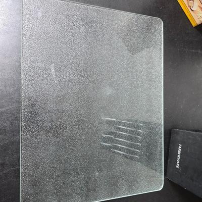 Farberware knife set in Knife block, glass cutting board, Williams Sonoma Vegetable chopper and a Harry & David Contour Pear bamboo...