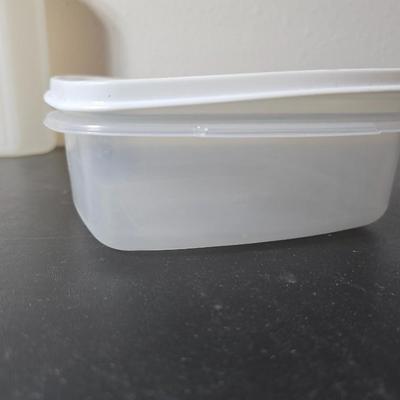 Plastic food storage containers - Two sets of storage with organizing caddies