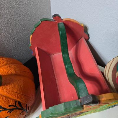 Fall decor - Halloween & Thanksgiving - kitchen towels - Home decor - Small Jewelry pieces and more