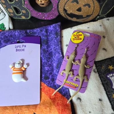 Fall decor - Halloween & Thanksgiving - kitchen towels - Home decor - Small Jewelry pieces and more