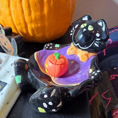 Fall decor - Halloween & Thanksgiving - kitchen towels - Home decor - Small Jewelry pieces and more