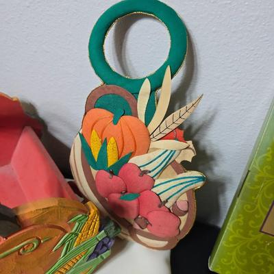 Fall decor - Halloween & Thanksgiving - kitchen towels - Home decor - Small Jewelry pieces and more