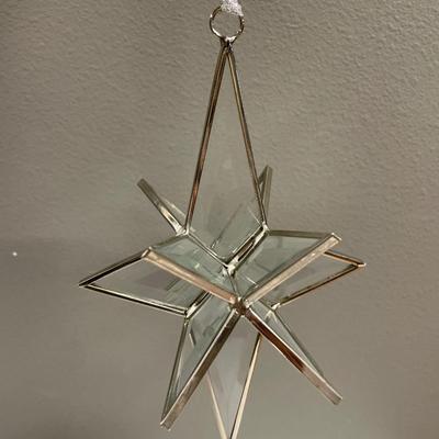 Clear glass ornament