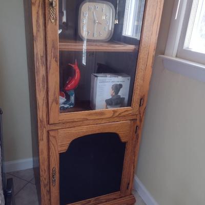 Oak Finish Display Cabinet with Right-Hand Glass Door (No Contents)