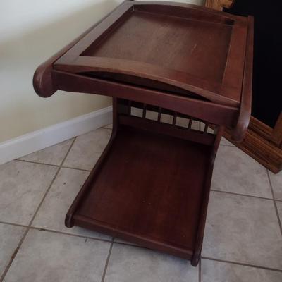 Mahogany Finish Multipurpose Computer and Magazine Stand Roll Cart