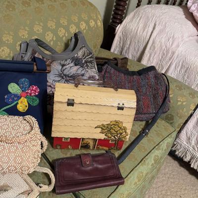 Sale Photo Thumbnail #448