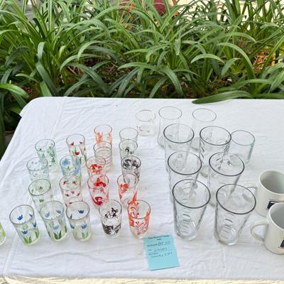 Sale Photo Thumbnail #31: Swanky sips, Lithographic 1950s juice glasses. Water thumb print glasses, 2 republican coffee mugs.