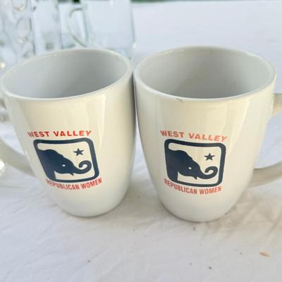 Sale Photo Thumbnail #36: Swanky sips, Lithographic 1950s juice glasses. Water thumb print glasses, 2 republican coffee mugs.