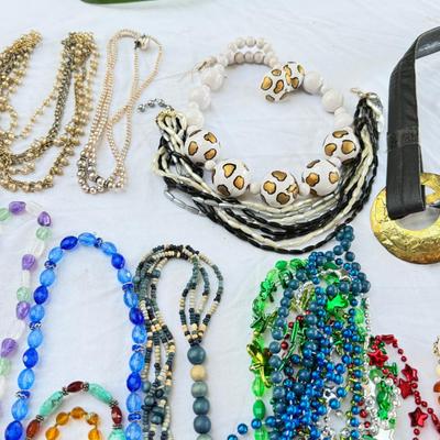 Sale Photo Thumbnail #44: Costume Jewelry Necklaces 64 beaded, Many lengths and sizes of faux pearl strands. Mardi Gras beads not included in count. Display NOT included.