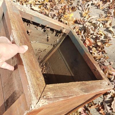 Outdoor Planters, Pots & Gorilla Dump Wagon (Y-KD)