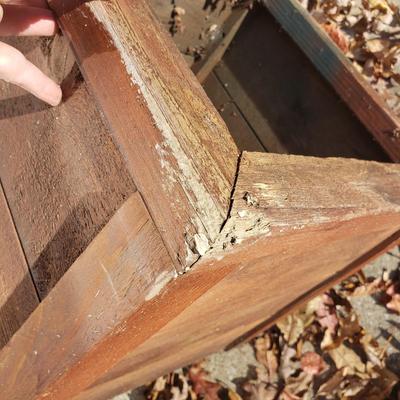 Outdoor Planters, Pots & Gorilla Dump Wagon (Y-KD)