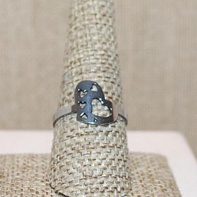 Size 9 Delicate STAINLESS STEEL Ring with "6 TINY HEARTS DESIGN" on a Silver Colored Band (1.5g)