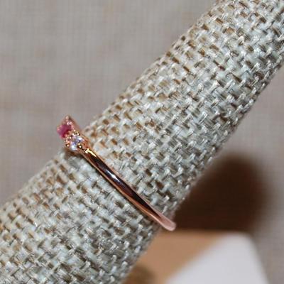 Size 8 Delicate RED Rectangle Stone Ring with Small Side Accents on a ROSE GOLD Band (1.2g)