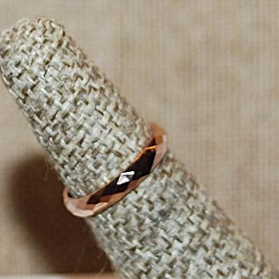 Size 5 Beveled Titanium Infinity Stainless Steel Ring on a ROSE GOLD Band (1.3g)