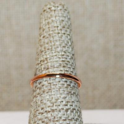 Size 7 Marked .925 ROSE GOLD Petals Bouquet Ring and 5 Clear Stones on a Silver Filled Rose Gold Band (2.7g)