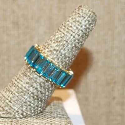 Size 7¼ Blue Rectangle Segments Infinity Style Ring with Solid Gold Tone Band (7.1g)