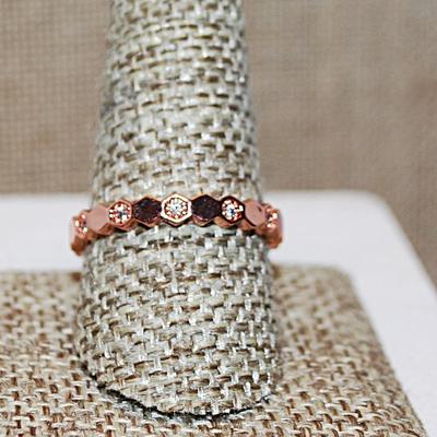 Size 8 Alternating Hexes & Stones Infinity Ring on a ROSE GOLD Setting (2.5g)