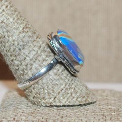 Size 9½ Marked .925 Rectangle RAINBOW CALSILICA Gemstone Ring with Full Slanted Lines in Blues & Orange and Silver-Plated Band (5.1g)