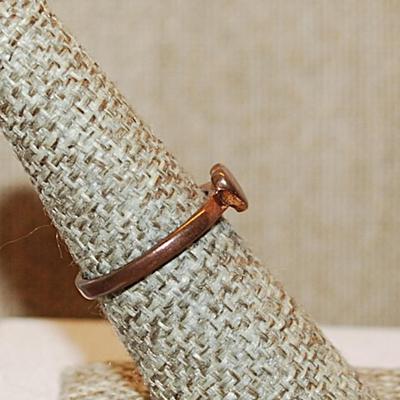 Size 7 Delicate VINTAGE Copper Colored No-Stones Ring & Solid HEART on a Copper Colored Band (1.8g)