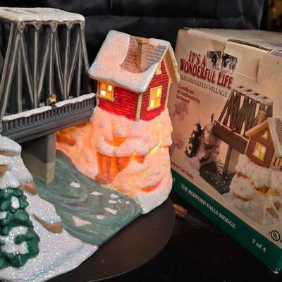 Enesco “It’s a Wonderful Life” Illuminated Village – The Bedford Falls Bridge w/ Box & Certificate