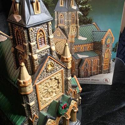 Heartland Valley Village – Illuminated Porcelain Cathedral Church | Hand-Painted Holiday Collectible