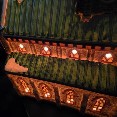 Heartland Valley Village – Illuminated Porcelain Cathedral Church | Hand-Painted Holiday Collectible