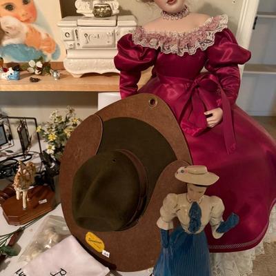 Sale Photo Thumbnail #15: Everything pictured EXCEPT table, tablecloth, risers, and board. 