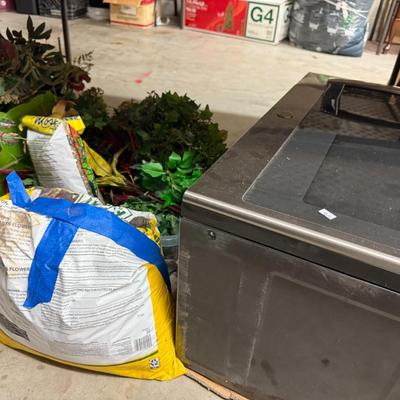 Sale Photo Thumbnail #49: Tables, risers, boards, and bins are NOT included