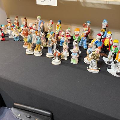 Sale Photo Thumbnail #119: Table, tablecloth, risers, and boards are not included. 