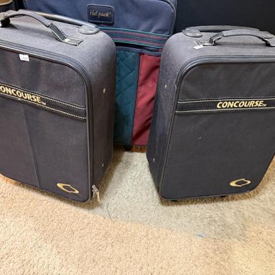 Sale Photo Thumbnail #120: Table, tablecloth, risers, and boards are not included. 