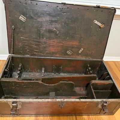 Sale Photo Thumbnail #138: Antique Gun Case