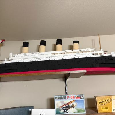 Sale Photo Thumbnail #156: Shelves on wall are also included