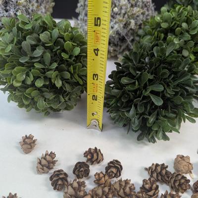 Winter Centerpiece Decorations