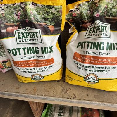 Sale Photo Thumbnail #575