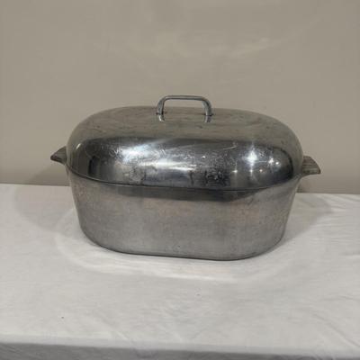 Wagner Ware & Denmark Pro Roasting Pans (BK-MG)
