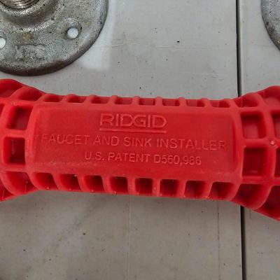 Plumbing Tools & Supplies (G-JS)