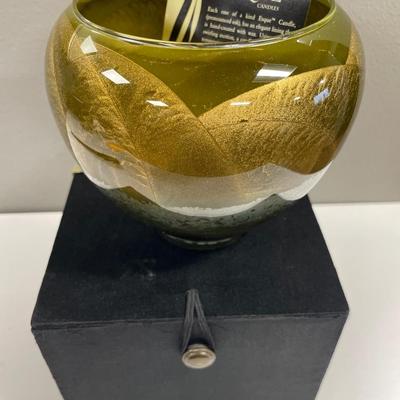 Esque candle in original box
