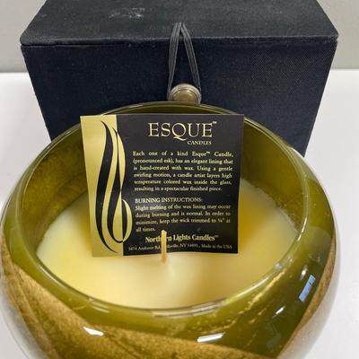 Esque candle in original box