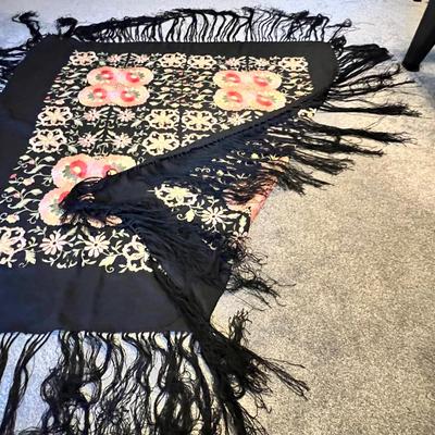 Embroidered Silk Piano Shawl (D-RG)