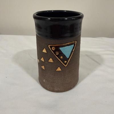 Ale wine Pottery & More Signed Pottery (BGB-MG)