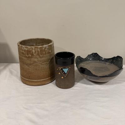Ale wine Pottery & More Signed Pottery (BGB-MG)