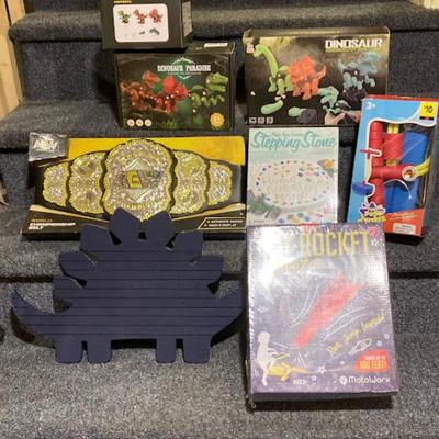 Kid's Dinosaur & Toy Lot