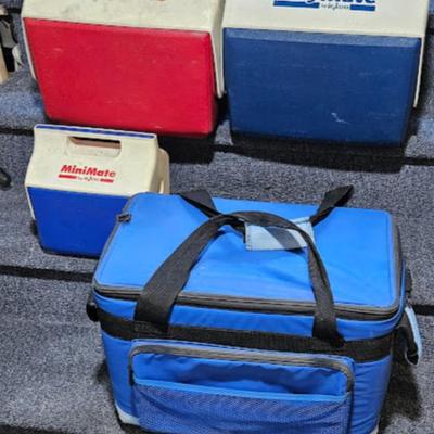 4 piece cooler lot