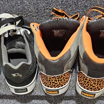 Men's 9.5 Shoe Lot - Hawk