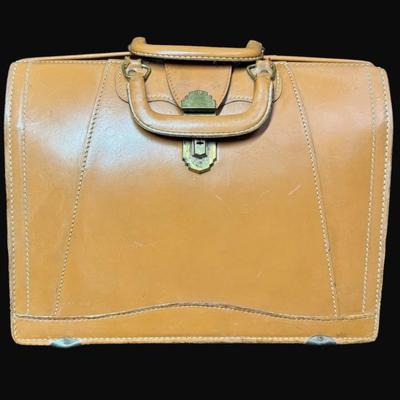 Sale Photo Thumbnail #41: This satchel is expandable and was originally made for Sears & Roebuck.  Dimensions: 16" x 12".  [CS]